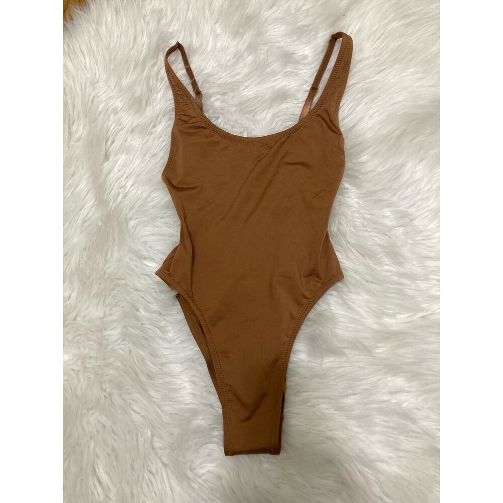 SKIMS Size XXS Almond Brown Scoop Neck One Piece Swim Suit Bathing suit NWT - Picture 6 of 7